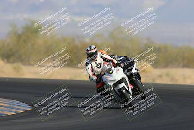 media/May-14-2023-SoCal Trackdays (Sun) [[024eb53b40]]/Turn 7 (740am)/